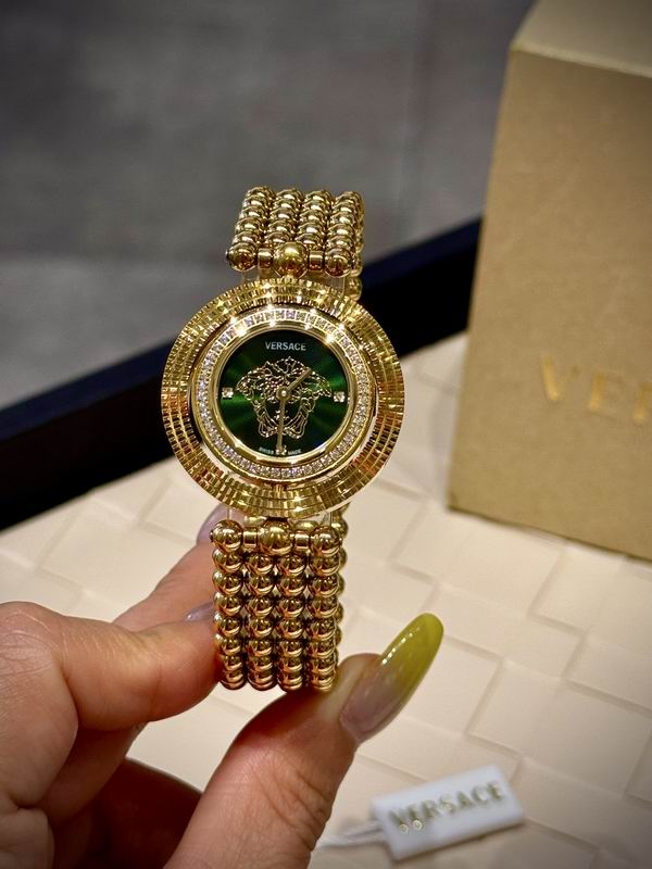 Versace watch 050704